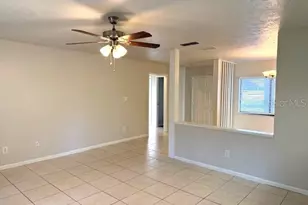 5012 Country Hills Dr, Tampa, FL 33624 - Photo 12
