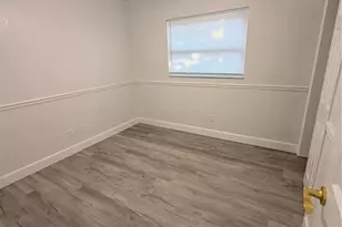 7513 Rustic Dr, Tampa, FL 33634 - Photo 12