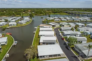 10232 Paradise Dr, Largo, FL 33773 - Photo 52