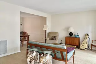 6101 Soaring Ave, Temple Terrace, FL 33617 - Photo 4