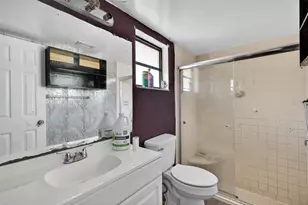 260 13th St N, Saint Petersburg, FL 33705 - Photo 12
