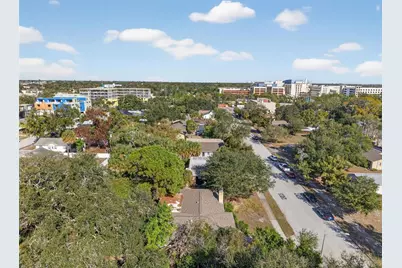 260 13th Street N, Saint Petersburg, FL 33705 - Photo 26