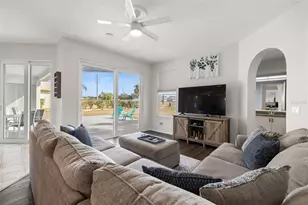 6140 Silver Oaks Dr, Zephyrhills, FL 33542 - Photo 18