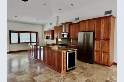 9453 Treasure Lane NE, Saint Petersburg, FL 33702 - Photo 10