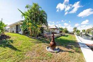 9453 Treasure Ln NE, Saint Petersburg, FL 33702 - Photo 36