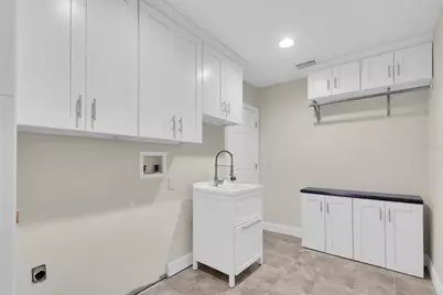 9453 Treasure Lane NE, Saint Petersburg, FL 33702 - Photo 26