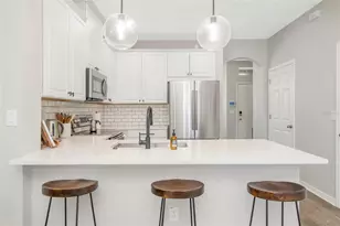 7031 Towering Spruce Dr, Riverview, FL 33578 - Photo 10