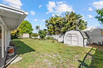 2539 Orsova Way, Sarasota, FL 34231 - Photo 18