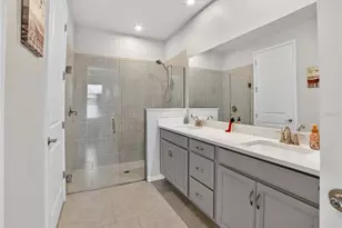 3775 Maxwell Park Dr, Sun City Center, FL 33573 - Photo 14