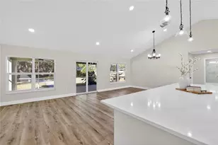 106 Corbett Rd, Lithia, FL 33547 - Photo 16