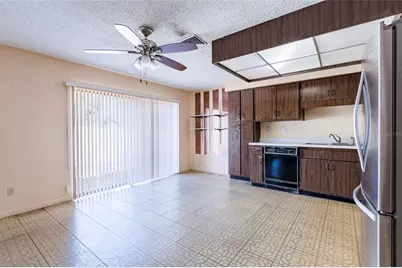 2456 Timbercrest Circle W, Clearwater, FL 33763 - Photo 10