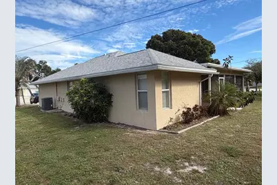 120 SW Bedford Road, Port Saint Lucie, FL 34953 - Photo 12