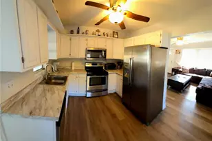 4727 6th Ave S, Saint Petersburg, FL 33711 - Photo 6