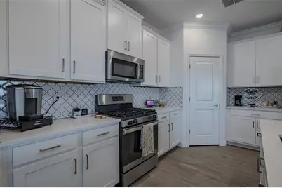 17111 Holly Well, Wimauma, FL 33598 - Photo 12