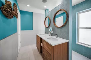 804 Bay Point Dr, Madeira Beach, FL 33708 - Photo 82