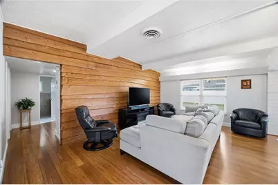 6134 Hampton Drive N, Saint Petersburg, FL 33710 - Photo 6