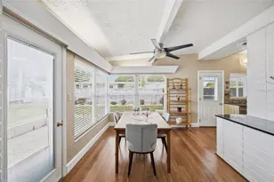 6134 Hampton Dr N, Saint Petersburg, FL 33710 - Photo 8