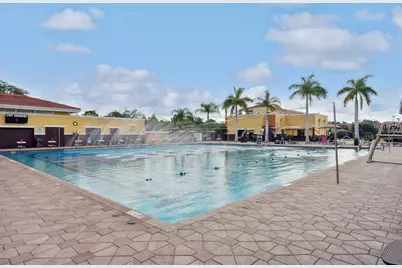 13941 Clubhouse Dr #312, Tampa, FL 33618 - Photo 54