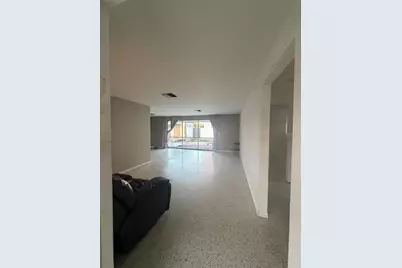 8701 94th Street, Seminole, FL 33777 - Photo 6