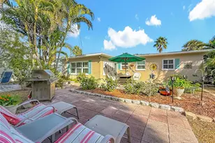 1433 Durling Dr S, South Pasadena, FL 33707 - Photo 40