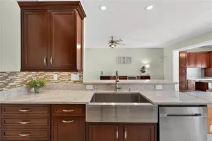 1726 Loriana St, Brandon, FL 33511 - Photo 20
