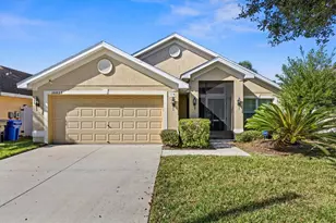 10827 Standing Stone Dr, Wimauma, FL 33598 - Photo 2