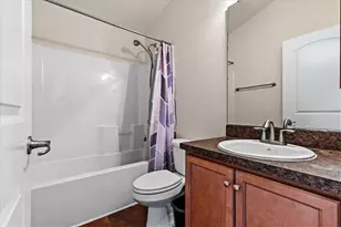 10827 Standing Stone Dr, Wimauma, FL 33598 - Photo 32