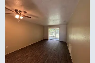 2850 Westmoreland Court, New Port Richey, FL 34655 - Photo 2