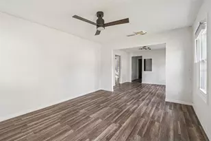 1606 E Chelsea St, Tampa, FL 33610 - Photo 16