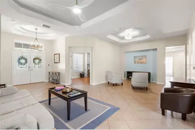 15321 Vireoglen Lane, Lithia, FL 33547 - Photo 12