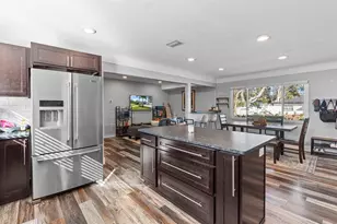 2460 43rd Street N, Saint Petersburg, FL 33713 - Photo 18