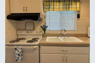 1826 Sunny Drive #D26, Bradenton, FL 34207 - Photo 6