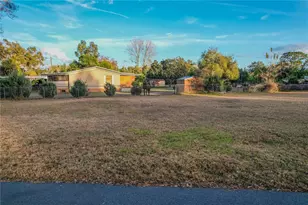 20600 Moreland Dr, Spring Hill, FL 34610 - Photo 68