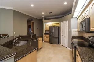 20600 Moreland Dr, Spring Hill, FL 34610 - Photo 18