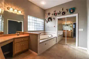 20600 Moreland Dr, Spring Hill, FL 34610 - Photo 34