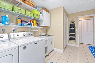 1905 Country Club Ct, Plant City, FL 33566 - Photo 36