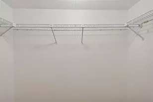 5080 Locust St NE, Saint Petersburg, FL 33703 - Photo 18