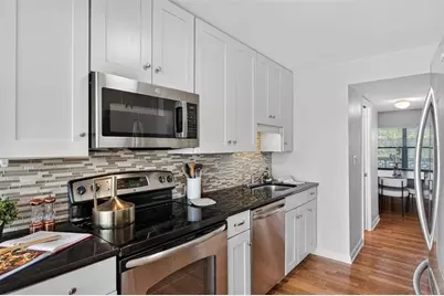5080 Locust Street NE #328, Saint Petersburg, FL 33703 - Photo 16
