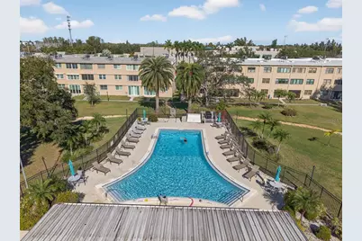 5080 Locust Street NE #328, Saint Petersburg, FL 33703 - Photo 30