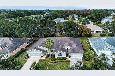 902 Staffordshire Lane #6, Sun City Center, FL 33573 - Photo 2