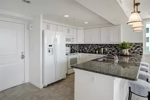 223 Island Way, Clearwater Beach, FL 33767 - Photo 6