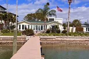 173 Devon Dr, Clearwater Beach, FL 33767 - Photo 1