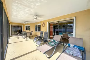 12156 98th Ave, Seminole, FL 33772 - Photo 8