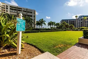 1560 Gulf Blvd, Clearwater Beach, FL 33767 - Photo 42