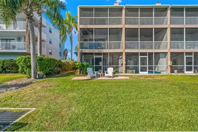637 Pinellas Bayway S #111, Saint Petersburg, FL 33715 - Photo 1