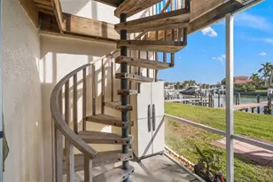 637 Pinellas Bayway S, Saint Petersburg, FL 33715 - Photo 64