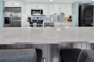 200 120th Ave W, Treasure Island, FL 33706 - Photo 10