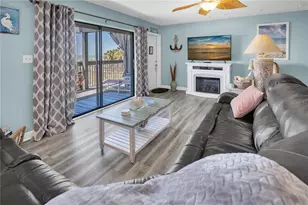 200 120th Ave W, Treasure Island, FL 33706 - Photo 4