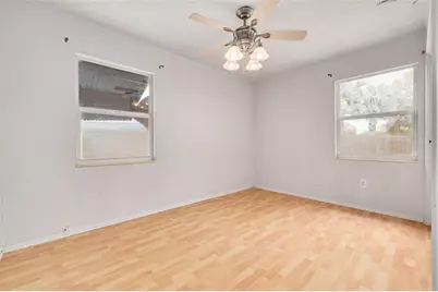 1541 68th Avenue N, Saint Petersburg, FL 33702 - Photo 22