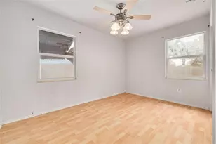 1541 68th Ave N, Saint Petersburg, FL 33702 - Photo 22